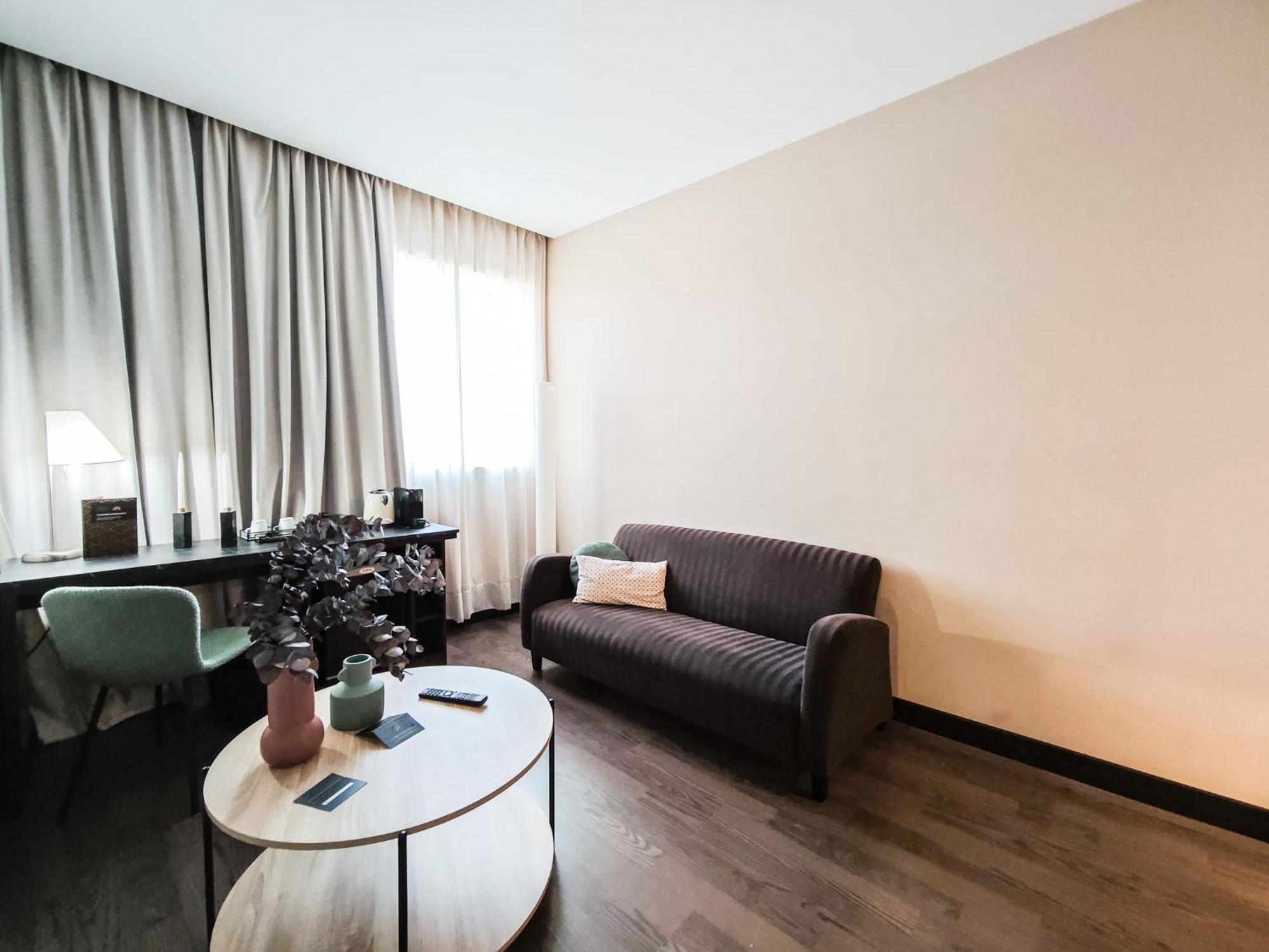 Azz Pamplona Norte Hotel Berriozar Exteriér fotografie