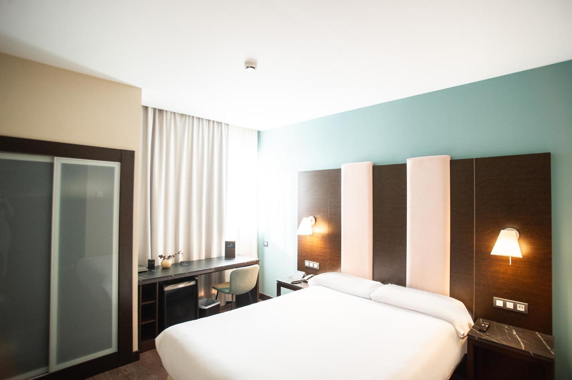Azz Pamplona Norte Hotel Berriozar Exteriér fotografie