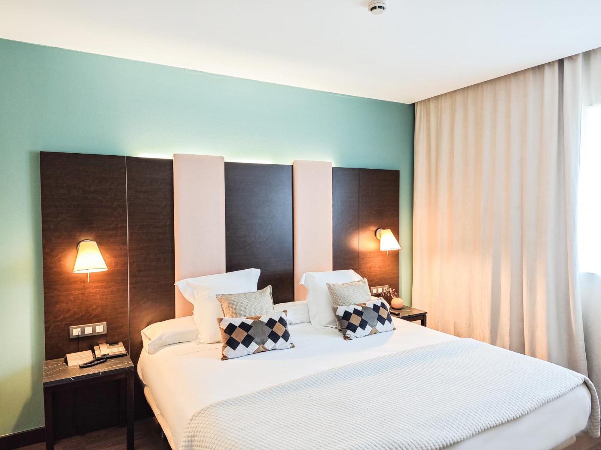 Azz Pamplona Norte Hotel Berriozar Exteriér fotografie