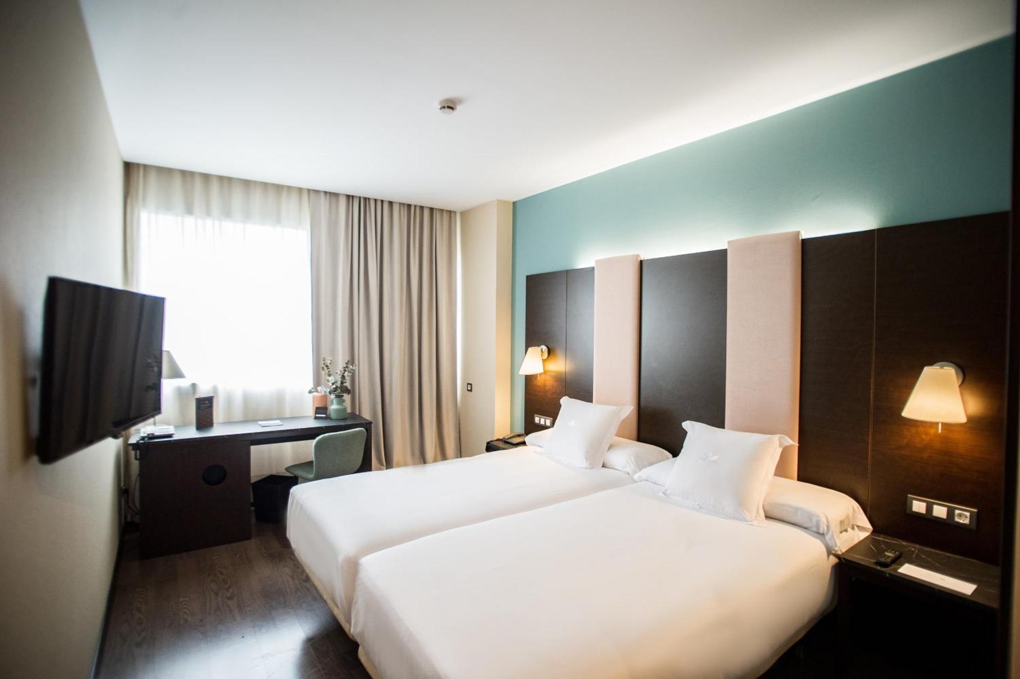 Azz Pamplona Norte Hotel Berriozar Exteriér fotografie
